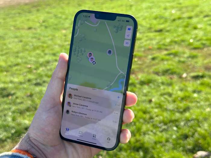 Send Location Via Satellite iPhone 14 Plus