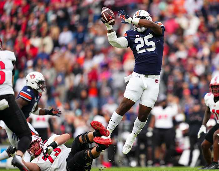 Colby Wooden (25) blocks a pass during the football game between the Western Kentucky Hilltoppers and the Auburn Tigers at Jordan Hare Stadium in Auburn, AL on Saturday, Nov 19, 2022.Zach Bland/Auburn Tigers