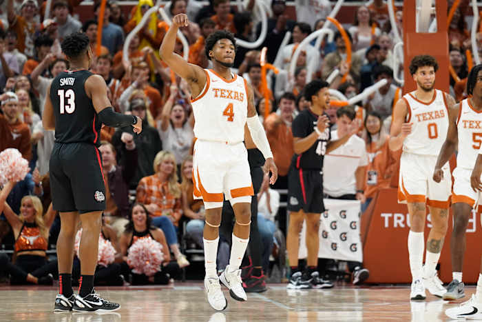 Tyrese Hunter, Texas Longhorns