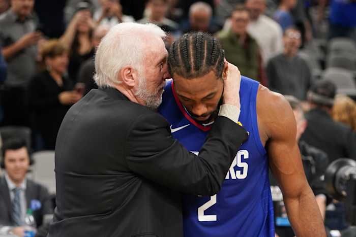 San Antonio Spurs coach Gregg Popovich and Los Angeles Clippers forward Kawhi Leonard