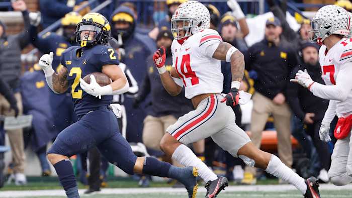 Blake Corum against Ohio State.
