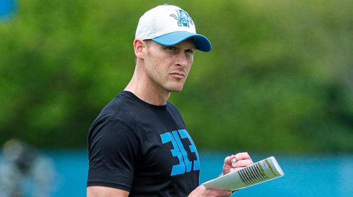 Lions offensive coordinator Ben Johnson watches practice