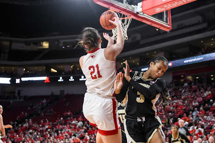 08_Anni Stewart_WBBvsPurdue0131