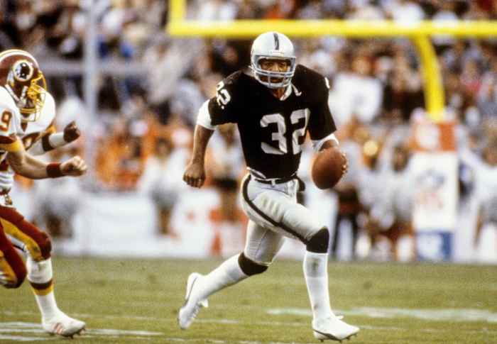 Marcus Allen was Super for the Raiders vs. Washington in the Super Bowl