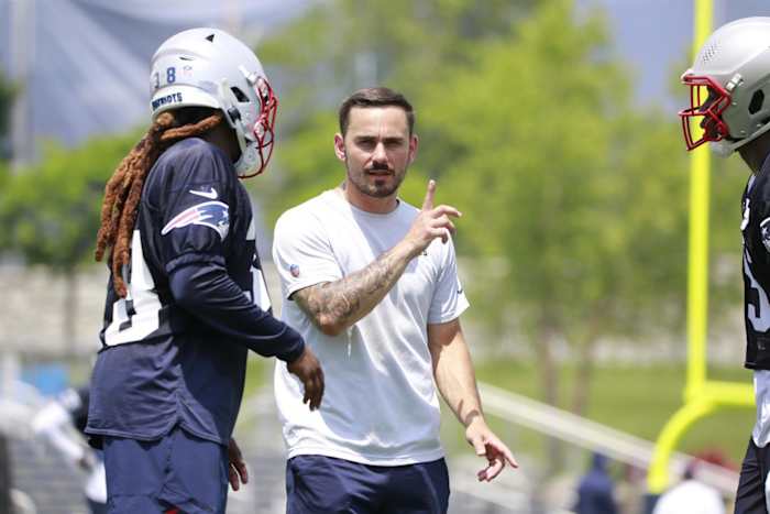 New England Patriots cornerbacks coach Mike Pellegrino