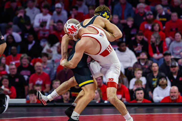 06_Brock Hardy_WRESvsMichigan0209