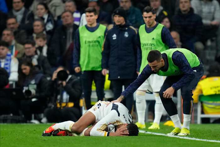 Bellingham ha sufrido un esguince