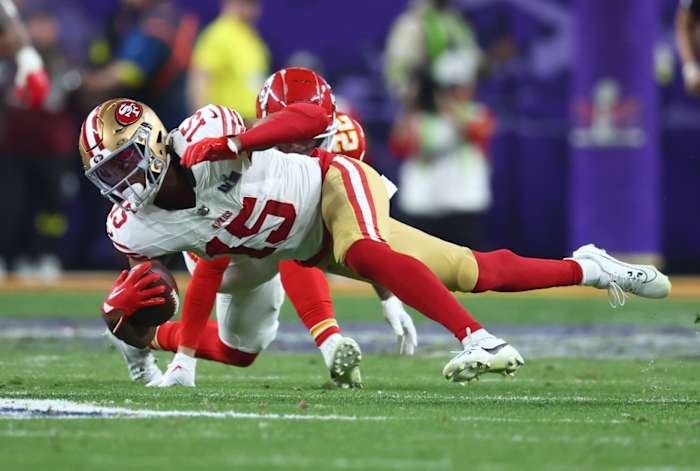 Feb 11, 2024; Paradise, Nevada, USA; San Francisco 49ers wide receiver Jauan Jennings (15) catches a pass against Kansas City Chiefs cornerback Trent McDuffie (22) in the fourth quarter in Super Bowl LVIII at Allegiant Stadium.