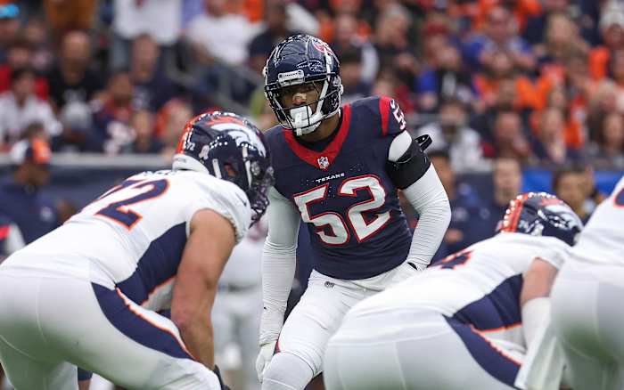 Texans defensive end Jonathan Greenard (52) at the line of scrimmage during the game against the Denver Broncos at NRG Stadium.