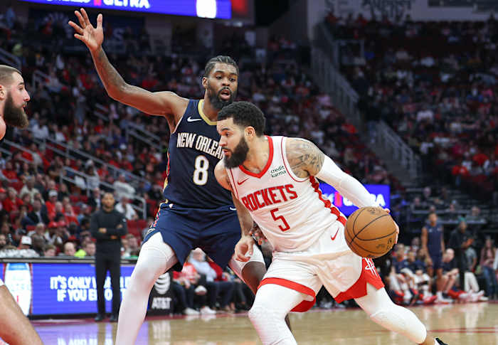 Rockets Fred VanVleet will return to the starting lineup after a five-game absence due to an injury.