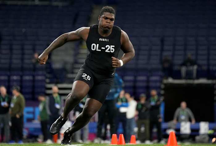 Mar 5, 2023; Indianapolis, IN, USA; Georgia offensive lineman Broderick Jones during the NFL Scouting Combine at Lucas Oil Stadium. © Kirby Lee-USA TODAY Sports