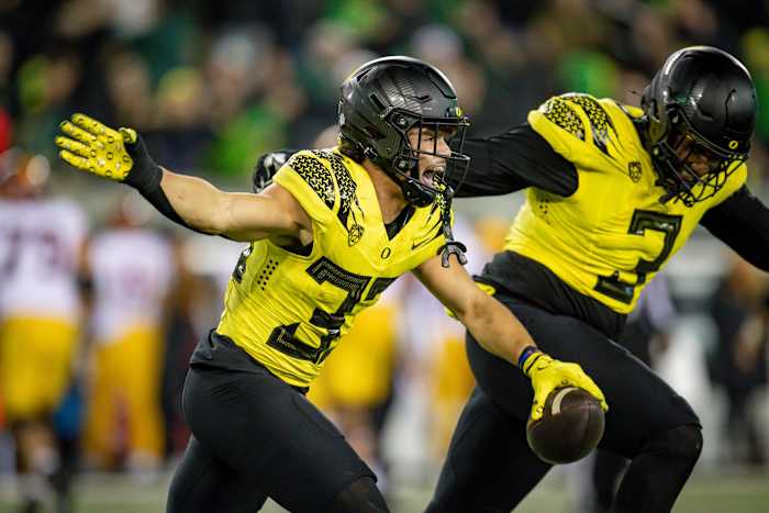 Oregon safety Evan Williams spoke highly of the culture Antonio Pierce has created with the Las Vegas Raiders.