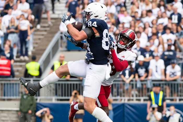 Penn State tight end Theo Johnson catches a 16-yard scoring pass against Indiana. © Dan Rainville / USA TODAY NETWORK