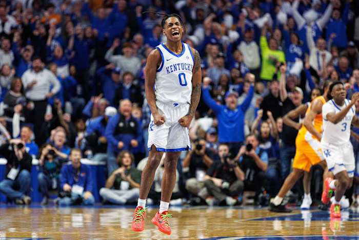 Kentucky Wildcats guard Rob Dillingham celebrates during a game against the Tennessee Volunteers.