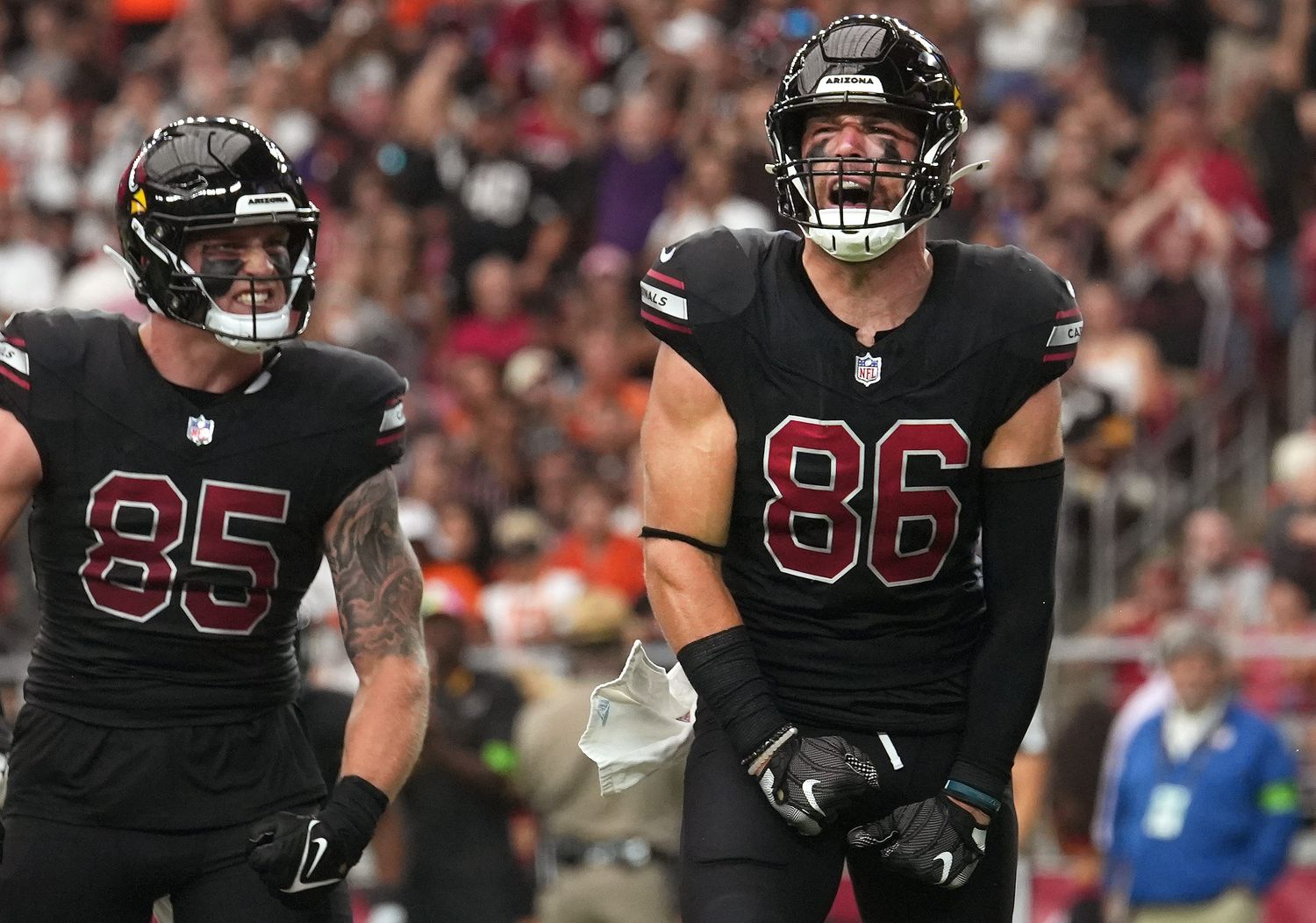 Oct 8, 2023; Glendale, Arizona, United States; Arizona Cardinals tight end Zach Ertz (86) celebrates his touchdown reception against the Cincinnati Bengals at State Farm Stadium.