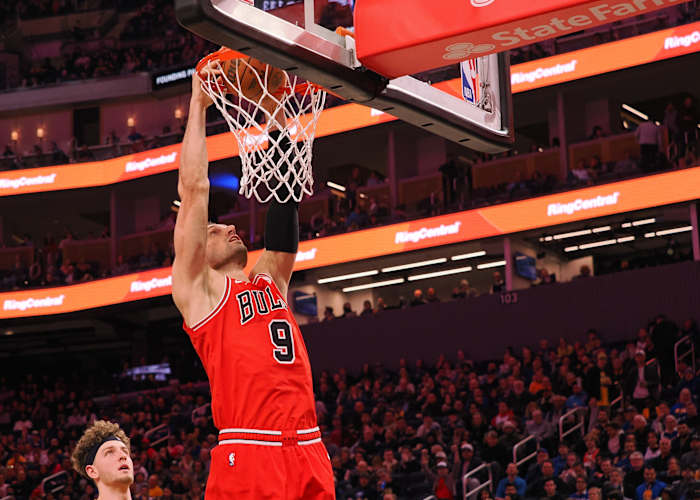 Chicago Bulls center Nikola Vucevic (9) dunks the ball against the Golden State Warriors during the third quarter at Chase Center.
