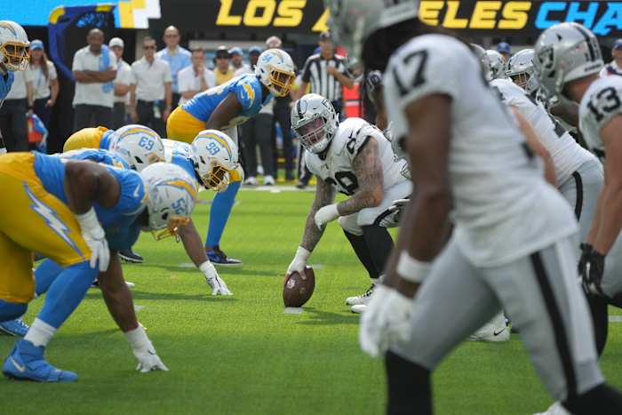 The Las Vegas Raiders made the right move by bringing back center Andre James.