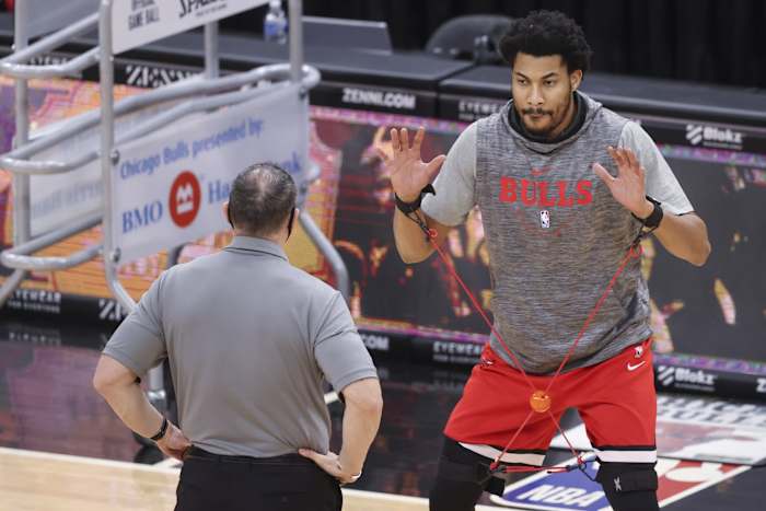 Chicago Bulls forward Otto Porter Jr. (22) warms up before an NBA game against the New York Knicks at United Center.