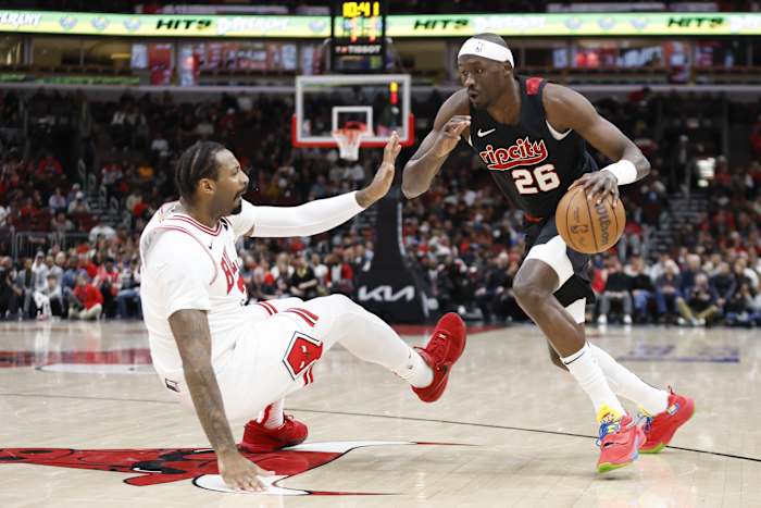 Portland Trail Blazers center Duop Reath (26) drives to the basket against the Chicago Bulls during the second half at United Center.
