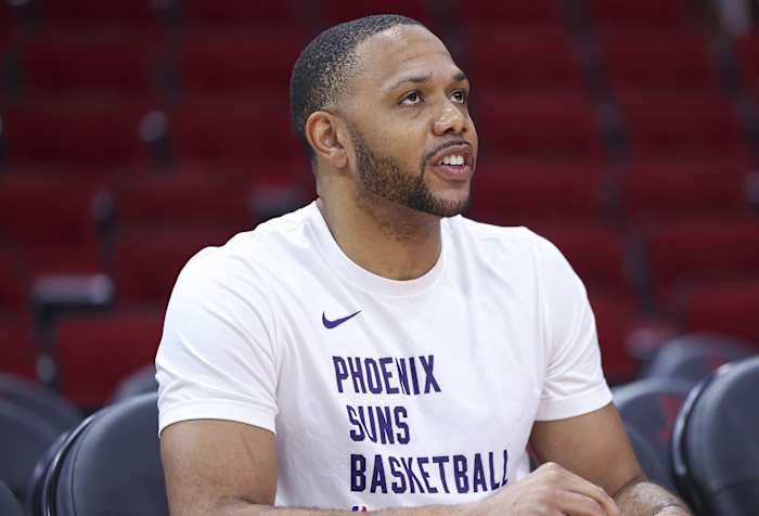 Phoenix Suns guard Eric Gordon (23) during practice 