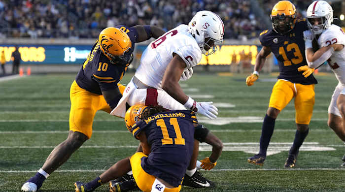 Stanford wide receiver Elijah Higgins scores a touchdown against California.