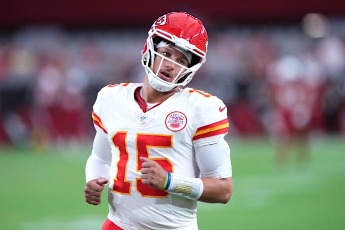 Aug 19, 2023; Glendale, Arizona, USA; Kansas City Chiefs quarterback Patrick Mahomes (15) warms up prior to facing the Arizona Cardinals at State Farm Stadium. Mandatory Credit: Joe Camporeale-USA TODAY Sports
