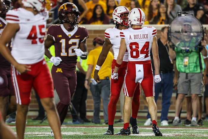 Nebraska Minnesota 2023 - Jeff Sims and wide receiver Alex Bullock connect for a touchdown