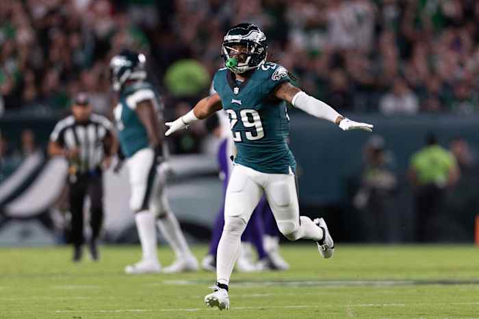 Avonte Maddox reportedly suffered a torn pec and could be lost for the season.