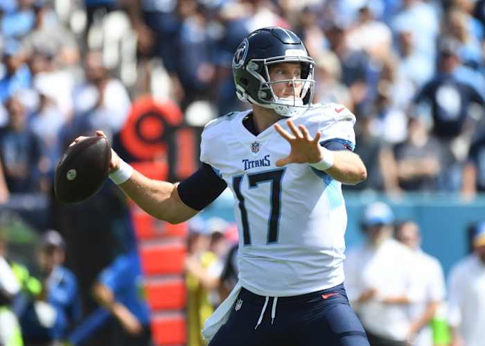 Titans quarterback Ryan Tannehill (17) attempts a pass during the first half against the Los Angeles Chargers.