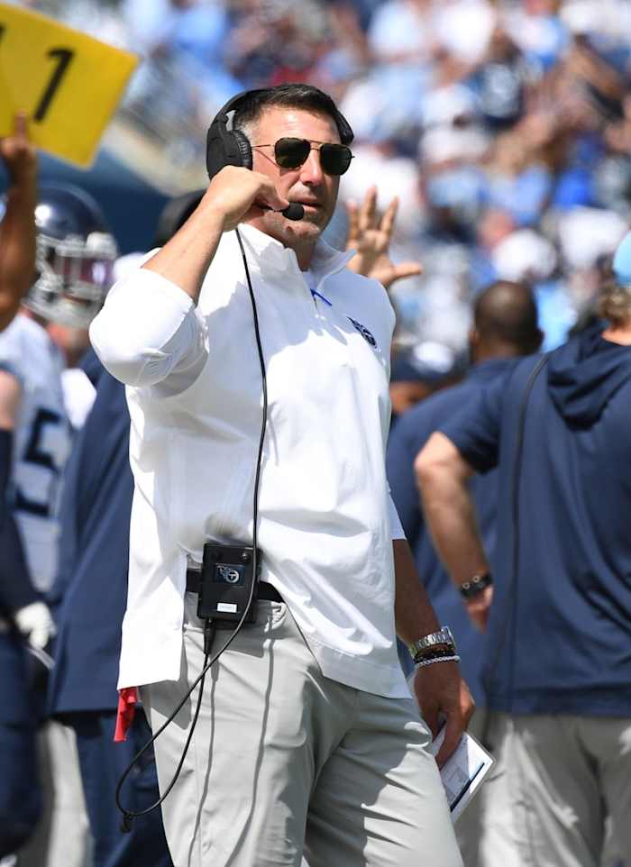 Tennessee Titans head coach Mike Vrabel looks on from the sideline during the first half against the Los Angeles Chargers at Nissan Stadium.