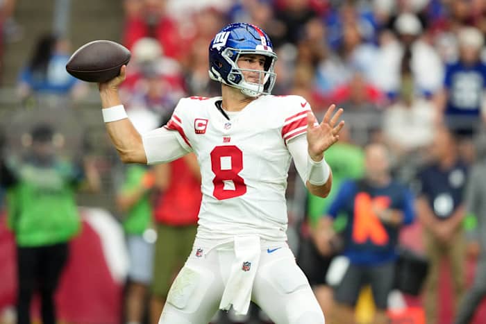 Sep 17, 2023; Glendale, Arizona, USA; New York Giants quarterback Daniel Jones (8) passes against the Arizona Cardinals during the first half at State Farm Stadium.