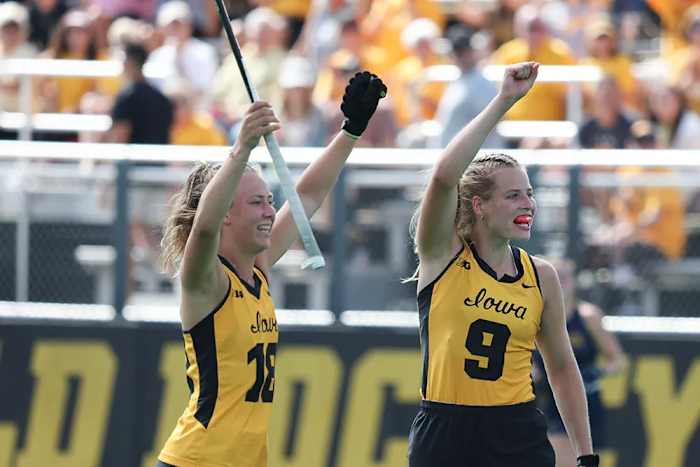 Lieve Schalk, Sofie Stribos