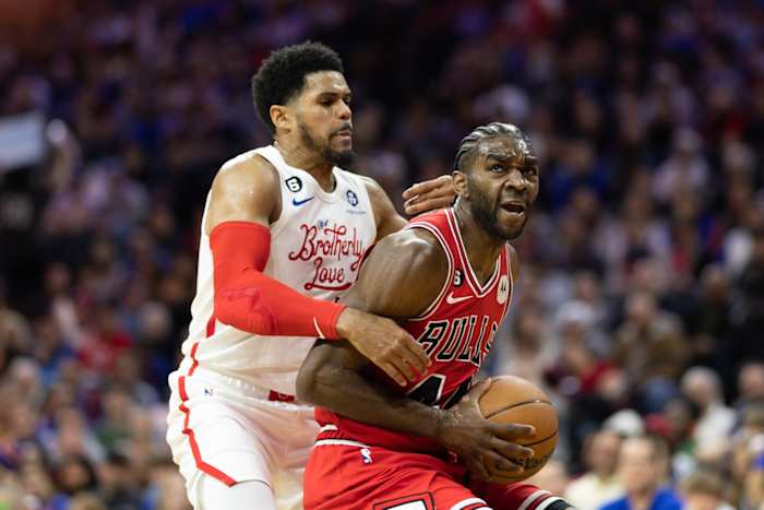 Chicago Bulls forward Patrick Williams (44) drives against Philadelphia 76ers forward Tobias Harris (12)
