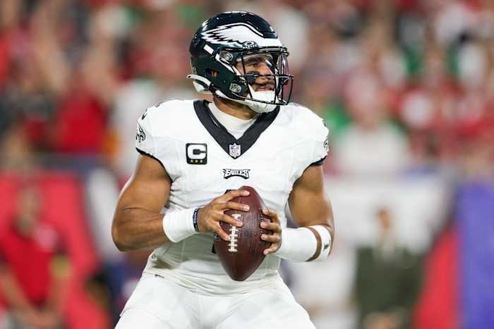 Philadelphia Eagles quarterback Jalen Hurts (1) drops back to pass against the Tampa Bay Buccaneers in the first quarter at Raymond James Stadium.