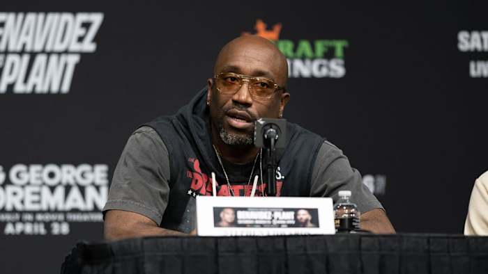 Stephen “Breadman” Edwards Stephen “Breadman” Edwards chimes in on some of boxing's most trending topics in Philadelphia, Pennsylvania on May 25, 2023. Stephen “Breadman” Edwards chimes in on some of boxing's most trending topics. RYAN HAFEY/PREMIER BOXING CHAMPIONS