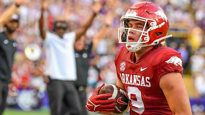 Arkansas freshman tight end Luke Hasz breaks free against the LSU Tigers for a touchdown in Baton Rouge.