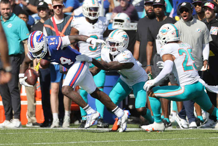 Bills receiver Stefon Diggs breaks away for one of his three touchdowns against the Dolphins in Week 4.