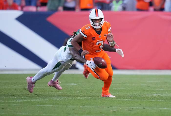 Jets' LB Quincy Williams strips Broncos' QB Russell Wilson from behind