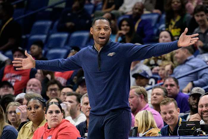 Willie Green - Pelicans Head Coach