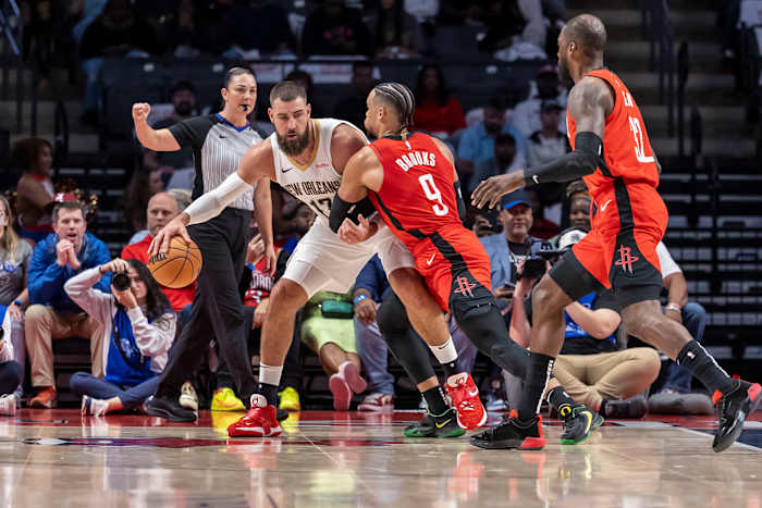 Jonas Valanciunas Dillon Brooks