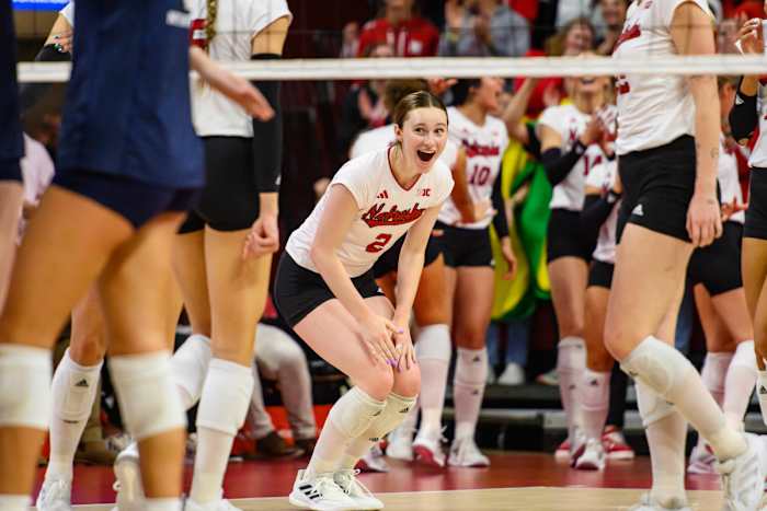 12_Bergen Reilly_VB vs Penn State 1014