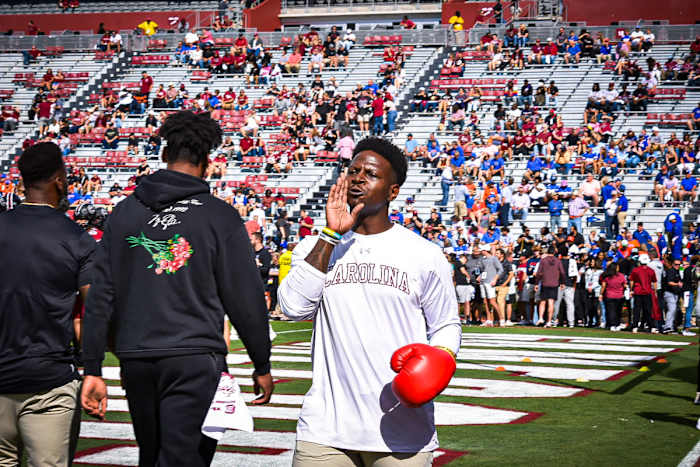 Gamecock RB coach Montario Hardesty