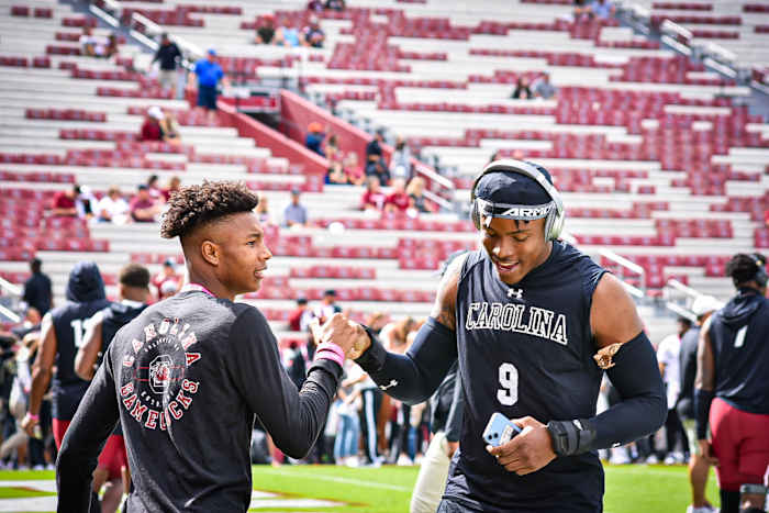 Four-Star CB Commit Braydon Lee with Gamecock EDGE #9 Desmond Umeozulu