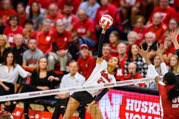 06_Harper Murray_VB vs Wisconsin 1021