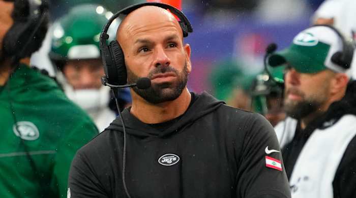 Jets coach Robert Saleh
