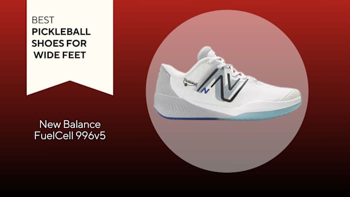 Pickleball_wide-feet