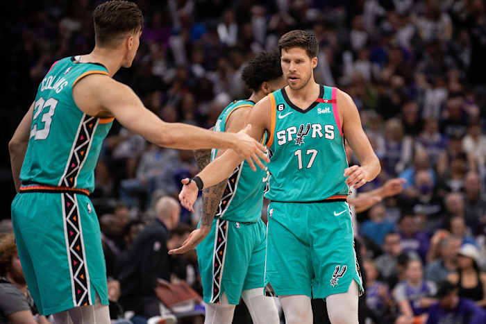 Doug McDermott scored a team-high 17 points in the loss to the Pacers.