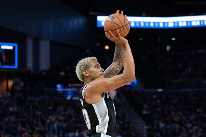 October 20, 2023; San Francisco, California, USA; San Antonio Spurs forward Jeremy Sochan (10) shoots the basketball against the Golden State Warriors during the second quarter at Chase Center.