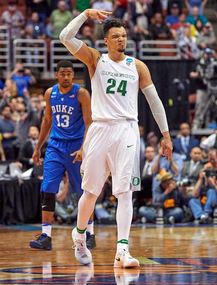 Dillon Brooks celebrates a basket during his college days at Oregon.