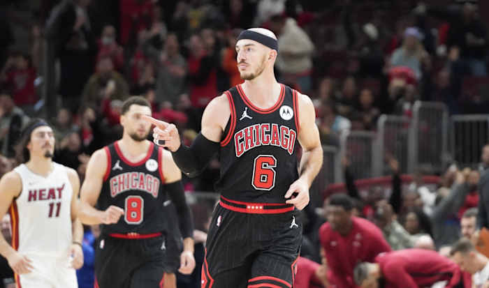 November 18, 2023; Chicago Bulls guard Alex Caruso after making a clutch three-pointer against Miami Heat at United Center